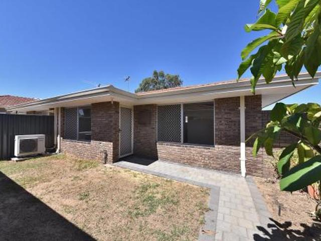 Easy maintenance Balcatta Villa with Private Garden
