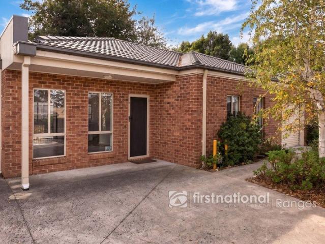 Easy Access to Town in a Quiet Community