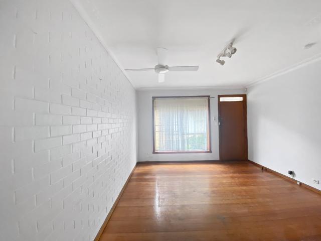 EASY ACCESS TO GEELONG CBD, SOUTH GEELONG OR GEELONG TRAIN STATION
