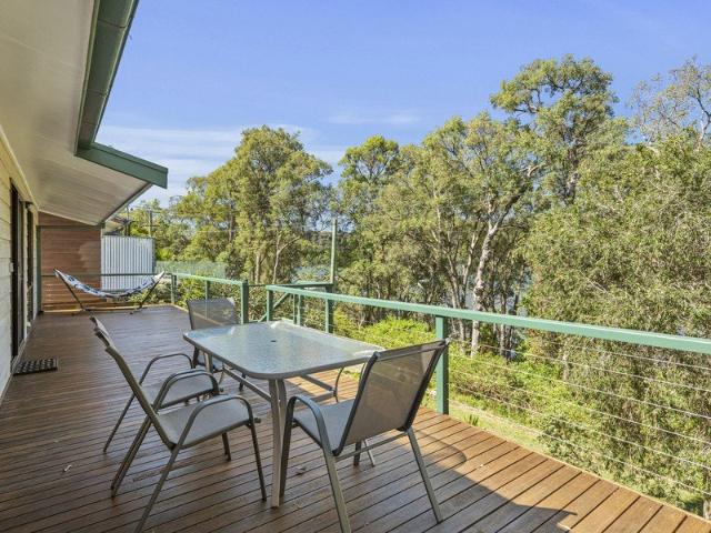 Easy all on one level living, refreshed interiors and glittering river views