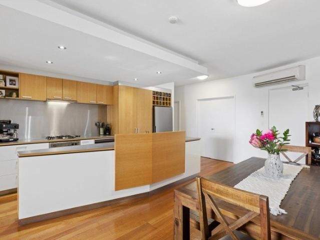 Easy Apartment Living, Exceptional Lifestyle Location