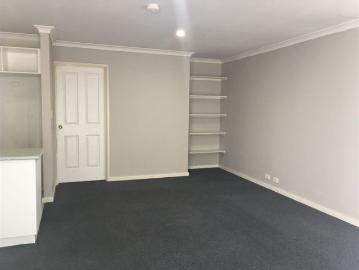 Easy Care 3x2 Home in Quiet Joondalup Cul De Sac