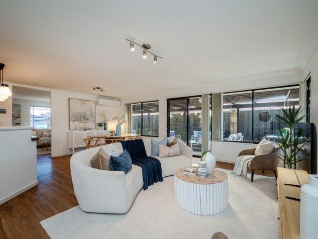EASY CARE, AFFORDABLE BEACHSIDE OPPORTUNITY