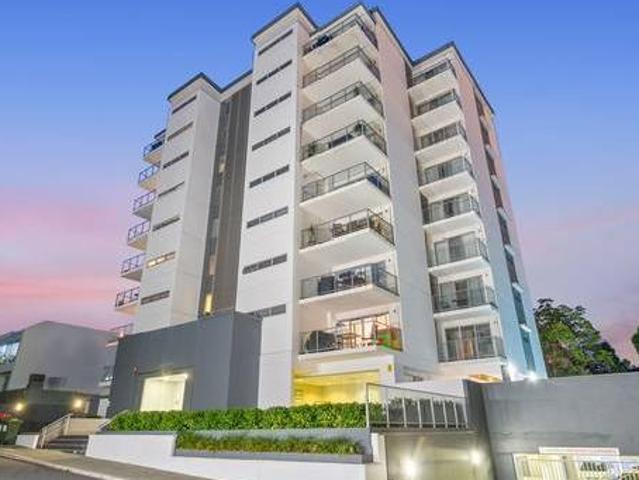 Easy Care Executive Lifestyle