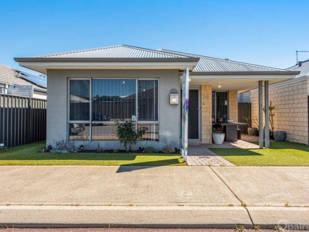 Easy care family living with effortless entertaining & fantastic lifestyle appeal