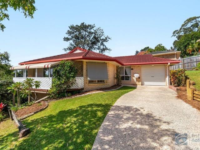 EASY CARE HOME WITH MOUNTAIN VIEWS