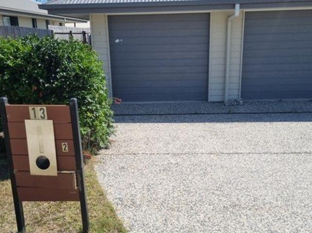 EASY CARE ONE BEDROOM DUPLEX IN A CONVENIENT REDBANK PLAINS LOCATION