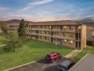 Easy Care Living in a Convenient CBD Location