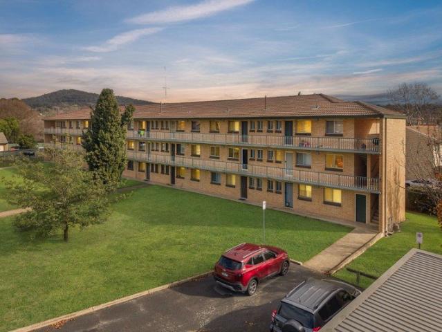 Easy Care Living in a Convenient CBD Location