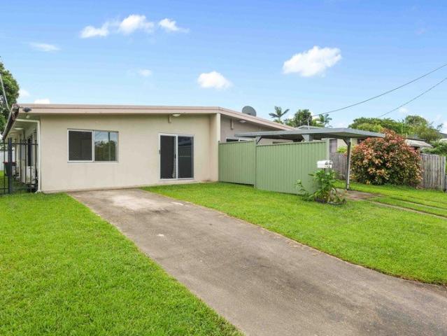 Easy Care Living in a Convenient Mooroobool Location