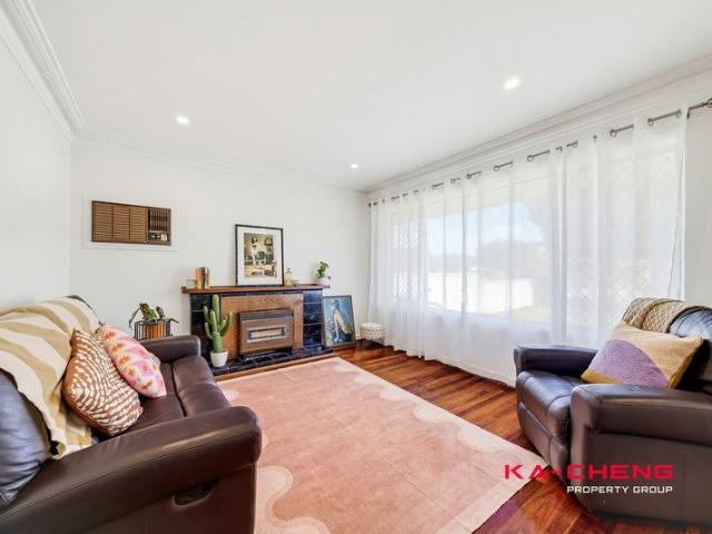 Easy Care Living in a Convenient Morley Location
