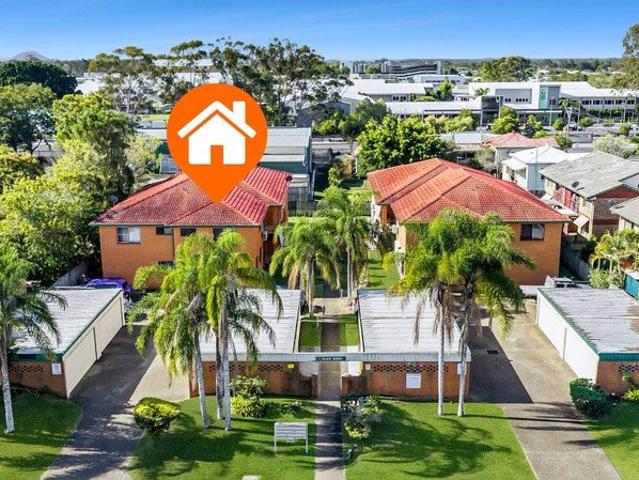 EASY CARE LIVING IN A CENTRAL CABOOLTURE LOCATION