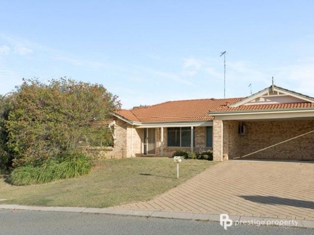 EASY CARE LIVING IN A PRIME CURRAMBINE LOCATION!