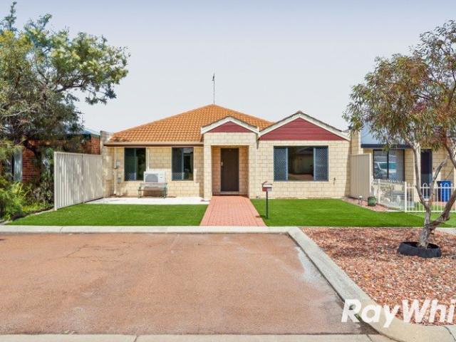 Easy Care Living in an Exceptionally Convenient Greenfields Location
