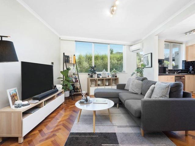 Easy Care Living In Superb Lifestyle Location