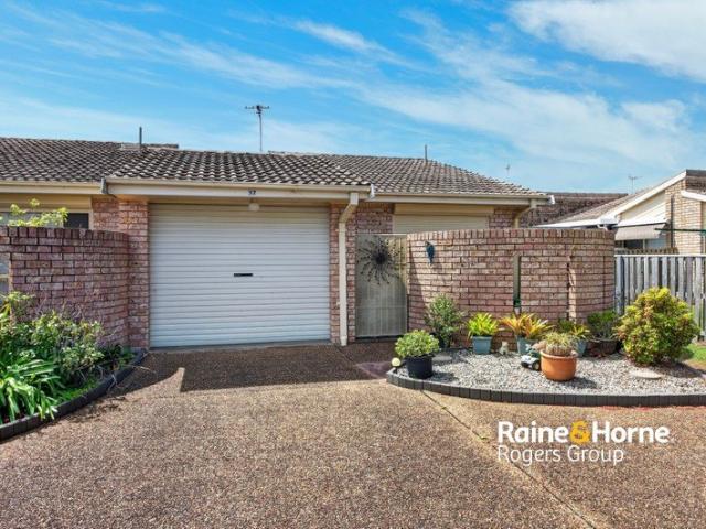 Easy Care Living in the Heart of Toukley