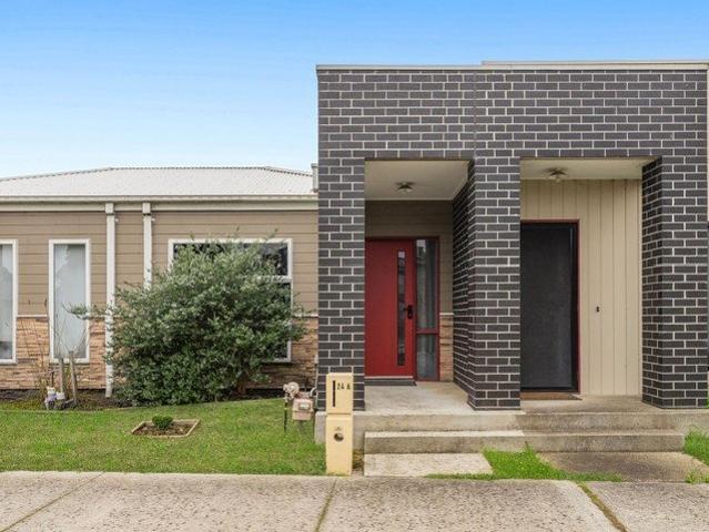 Easy Care Living in the Heart of Arcadia