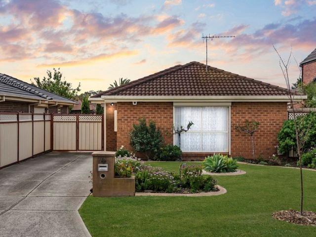 Easy Care Living in the Heart of Sydenham