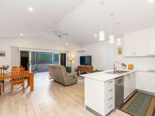 Easy Care Living with Contemporary Style