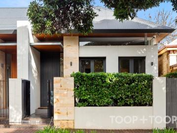 EASY CARE LIFESTYLE IN EXCEPTIONAL CITY FRINGE POSITION