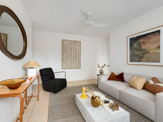 Easy care retreat in convenient lifestyle locale