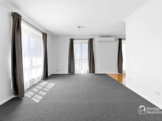 EASY CARE THREE BEDROOM HOME IN LONG GULLY