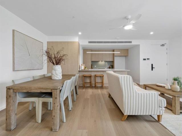 Easy Coastal Living, Room for the Whole Family Sunshine on the balcony, and Kingscliff's best right on your doorstep