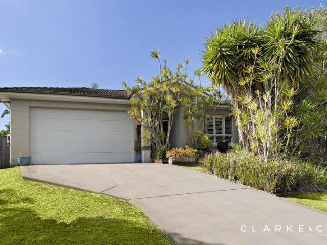 EASY COASTAL LIVING WITH A POLISHED FINISH!
