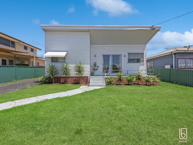 Easy Coastal Living with Endless Potential