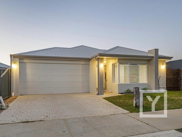 Easy Contemporary Living in a Connected Dunsborough Setting