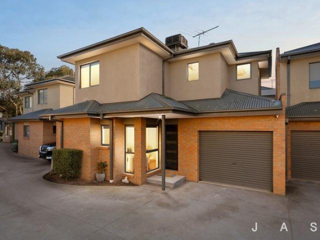 Easy Entertainer With Lifestyle & Convenience To Match