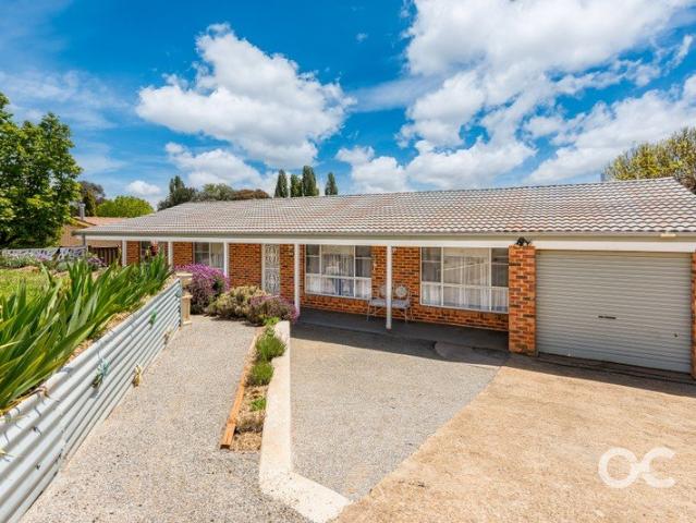 Easy Family Living on a Generous 894sqm Block