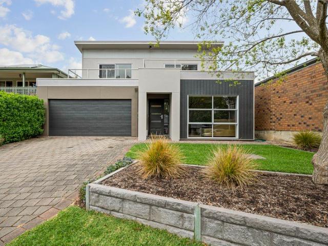 Easy Family Living with Views & Entertaining