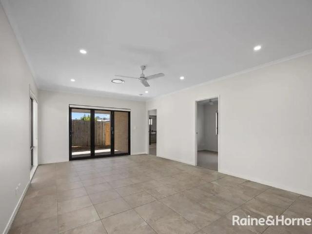 Easy Family Living with Space to Work, Relax & Unwind