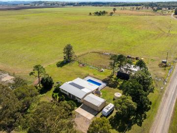 Booti Booti, Crawford River - Swimming pool