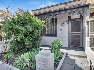 Victorian Charm, Modern Style Living