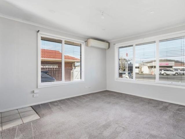 Easy Living with Space, Comfort & a Great Outdoor Area