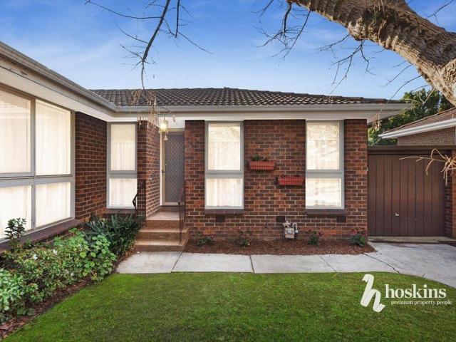Easy Living within Walking Distance to Everything you Need