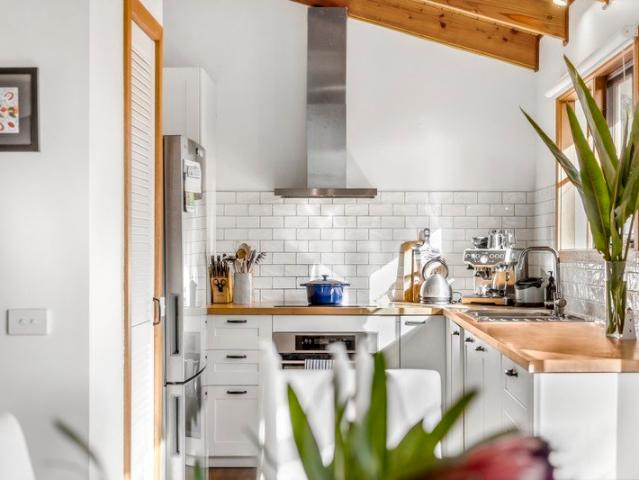 EASY LIVING, CENTRAL LOCATION