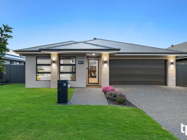 Easy Living, Contemporary Comfort & Room to Grow