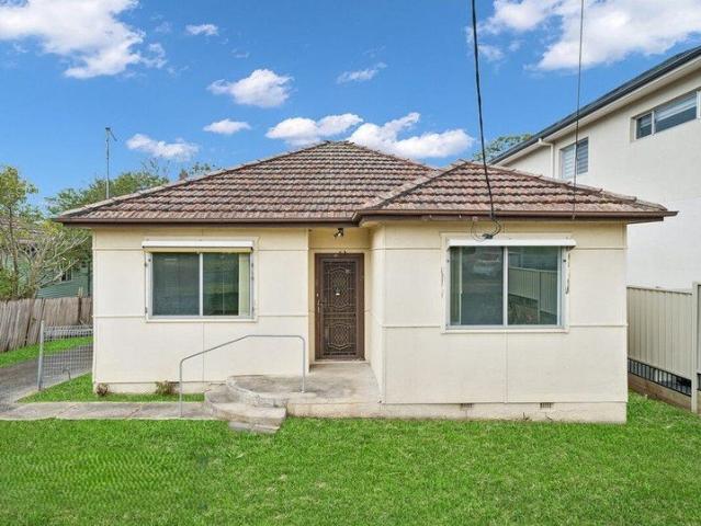 Easy Living Close to It All!