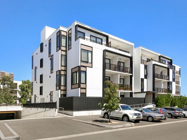 easy living excellent location