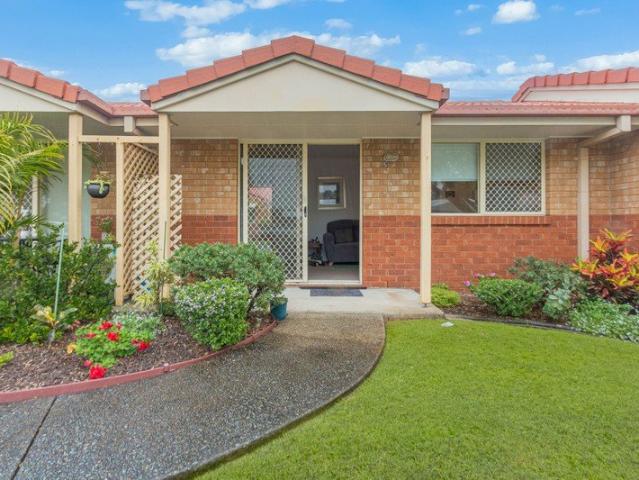 Easy Living, Excellent Value In A Convenient Banora Point Location