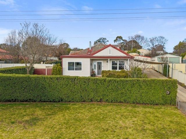 Easy Living, Exceptional Updates and Plenty of Extras