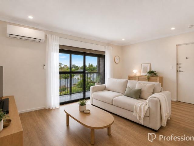 Easy Living, Exceptional Location!