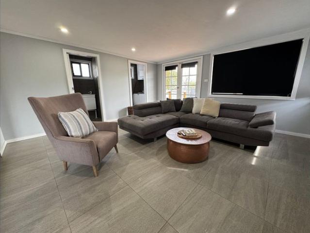 EASY LIVING FULLY FURNISHED