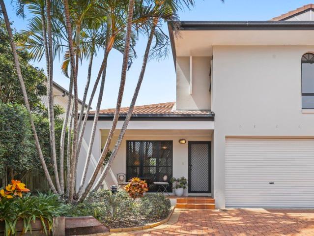 Easy Living in the Heart of Clayfield