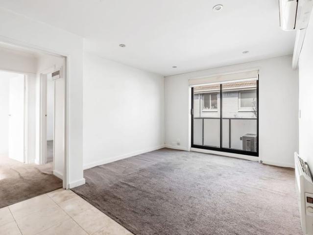 Easy Living in the Heart of Brunswick!