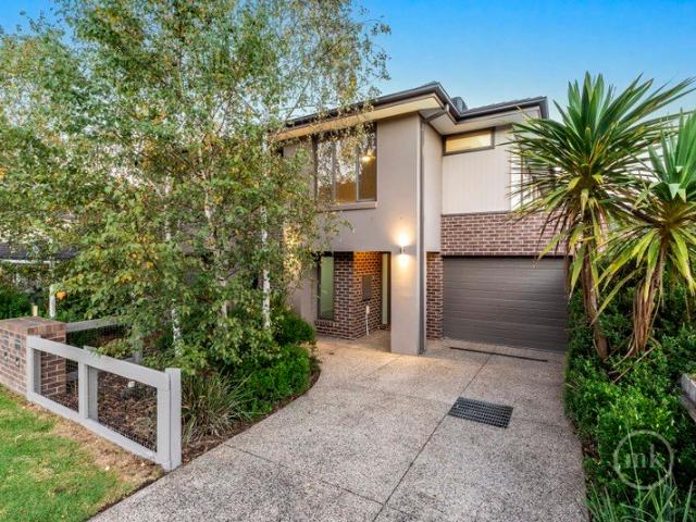 No body corporate, easy living in the heart of Diamond Creek