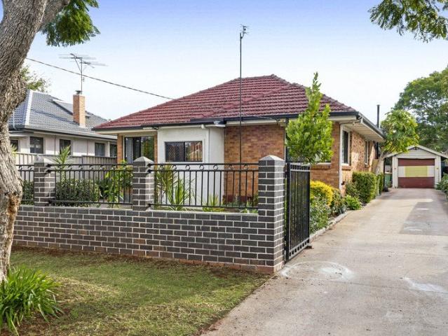 Easy Living in the Heart of Harristown